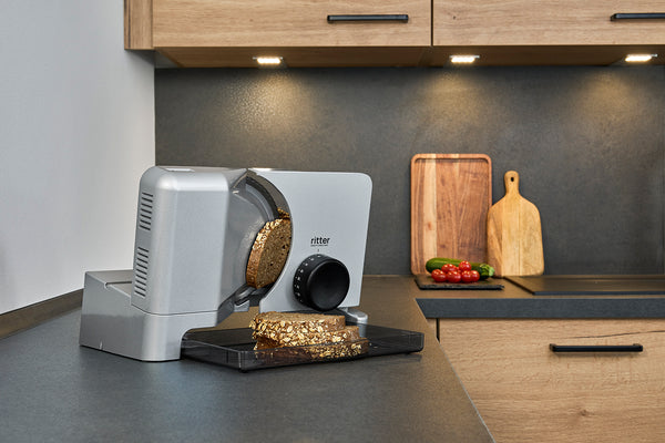ritter E.16 スライサー Amazon.co.jp: Ritter(リッター)社 電動スライサー E16 : Home & Kitchen